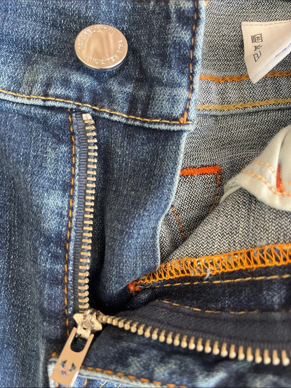 Pre-owned True Religion Men GENO Jeans Size 30